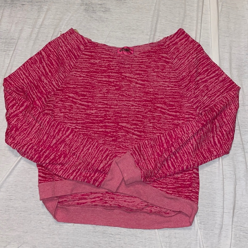 Cute pink long sleeve shirt! Size large runs small. Great condition